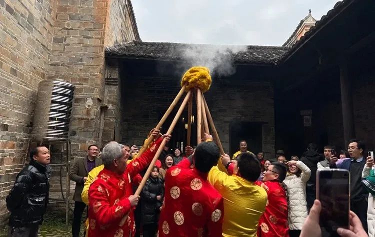 客家民俗闹新春 白鹭古村年味浓 图片